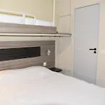 Du Triangle Hotel