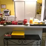 Du Triangle Hotel