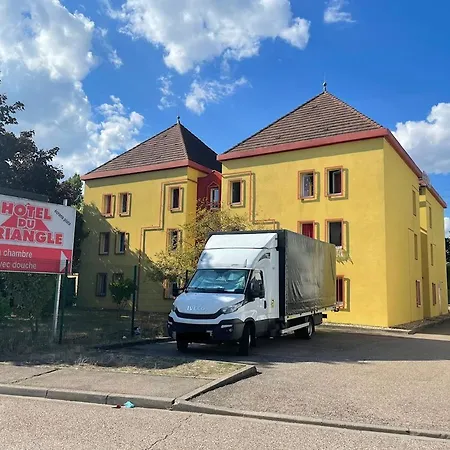 Du Triangle Hotel Talange