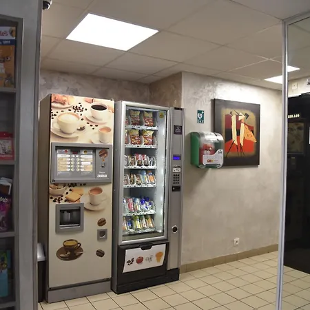 杜三角酒店 2* Talange