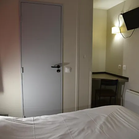 Du Triangle Hotel Talange