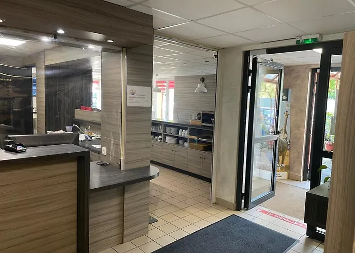 Du Triangle 2* Talange