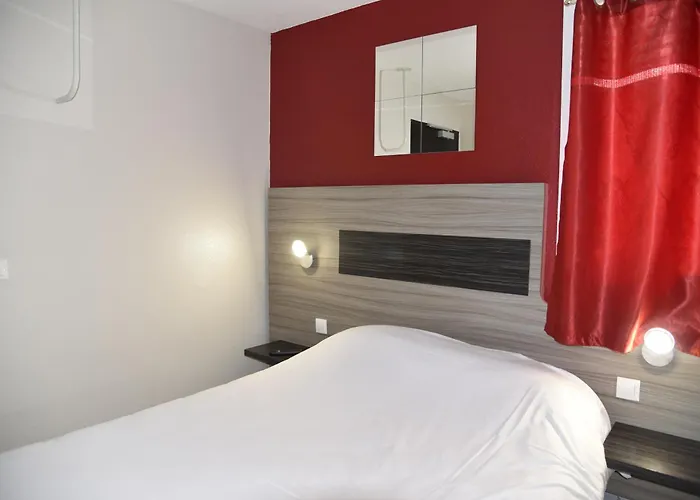 Du Triangle 2* Talange