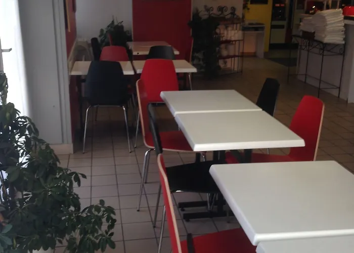 杜三角酒店 酒店