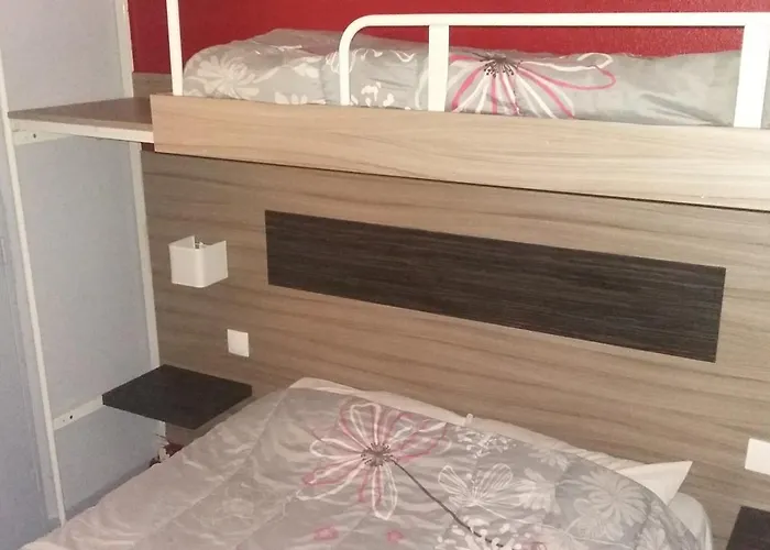 杜三角酒店 酒店 Talange