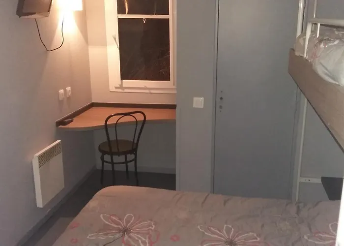 Отель Du Triangle Talange